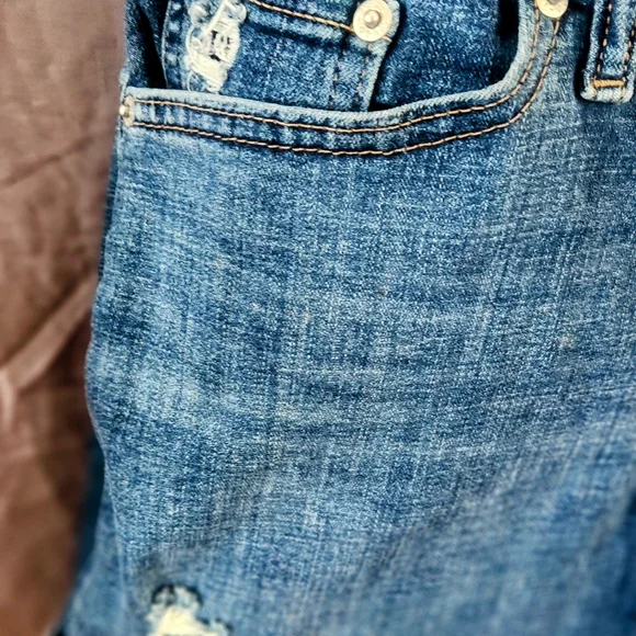 LEVI'S ~ MID LENGTH SHORTS ~ SIZE 31 - Picture 3 of 12